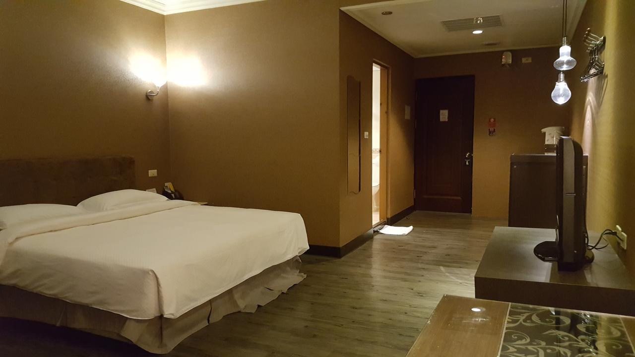 The Riverside Hotel & Motel Cao Hùng Ngoại thất bức ảnh
